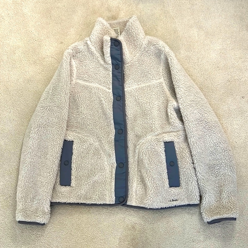 LL Bean Women's Bean's Sherpa Fleece Jacket - MEDIUM